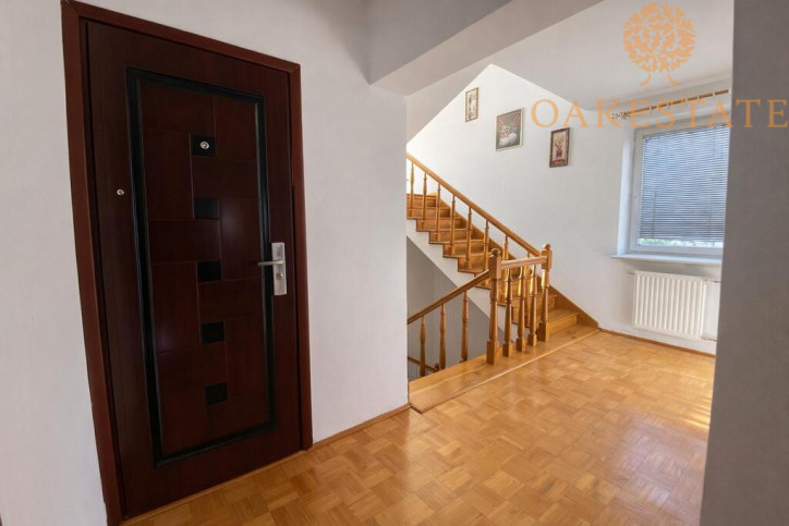 Dom Sprzedaż Jędrzejów dr Jana Karczewskiego 4